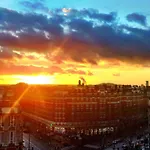 1 Bedroom Apartment With Amazing Views In Paris